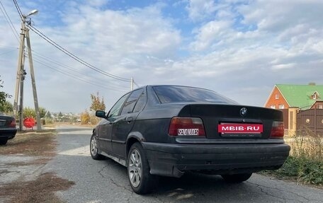 BMW 3 серия, 1993 год, 200 000 рублей, 9 фотография