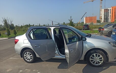 Renault Logan II, 2017 год, 1 100 000 рублей, 10 фотография