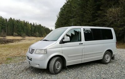 Volkswagen Multivan T5, 2004 год, 1 500 000 рублей, 1 фотография