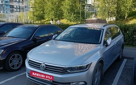 Volkswagen Passat B8 рестайлинг, 2018 год, 1 830 000 рублей, 3 фотография