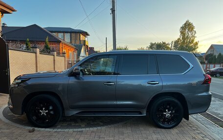 Lexus LX III, 2017 год, 6 990 000 рублей, 9 фотография