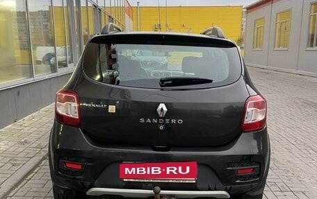 Renault Sandero II рестайлинг, 2015 год, 645 000 рублей, 3 фотография