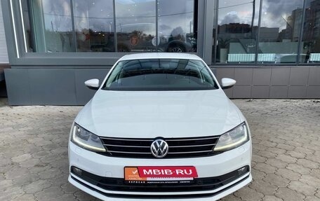 Volkswagen Jetta VI, 2018 год, 1 635 000 рублей, 8 фотография