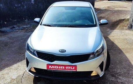 KIA Rio IV, 2021 год, 1 730 000 рублей, 5 фотография