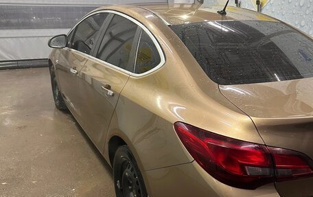 Opel Astra J, 2012 год, 1 080 000 рублей, 9 фотография