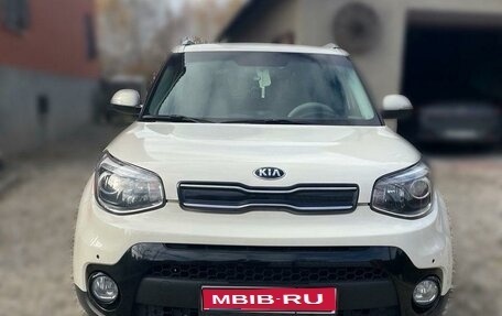 KIA Soul II рестайлинг, 2017 год, 1 фотография