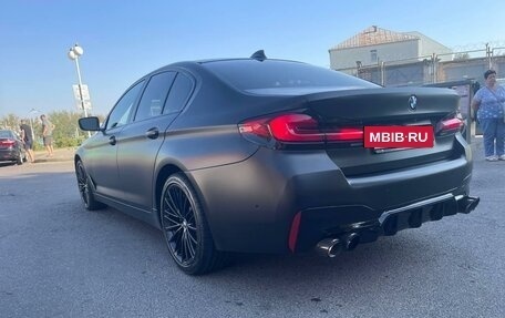 BMW 5 серия, 2020 год, 4 000 000 рублей, 2 фотография