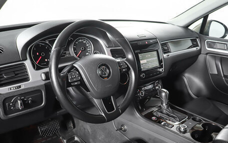 Volkswagen Touareg III, 2013 год, 2 750 000 рублей, 15 фотография