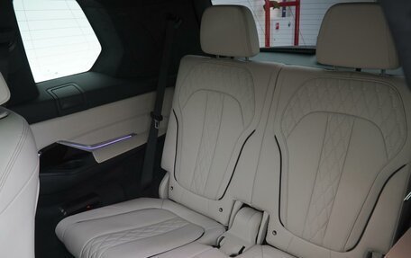 BMW X7, 2023 год, 20 090 000 рублей, 12 фотография