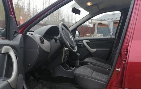 Renault Logan I, 2010 год, 650 000 рублей, 13 фотография