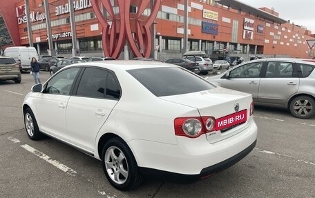 Volkswagen Jetta VI, 2008 год, 790 000 рублей, 4 фотография