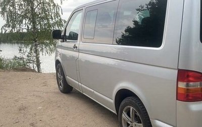 Volkswagen Caravelle T5, 2006 год, 1 200 000 рублей, 1 фотография