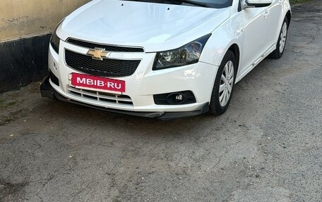 Chevrolet Cruze II, 2012 год, 599 999 рублей, 2 фотография