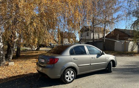 KIA Rio II, 2011 год, 630 000 рублей, 5 фотография