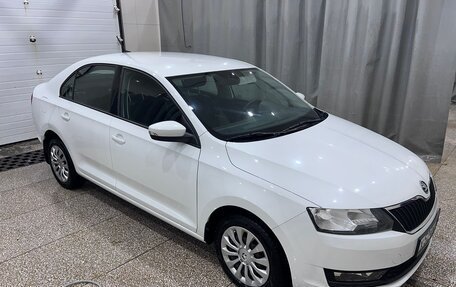 Skoda Rapid I, 2018 год, 1 500 000 рублей, 2 фотография