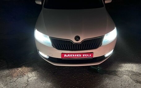 Skoda Rapid I, 2018 год, 1 500 000 рублей, 18 фотография