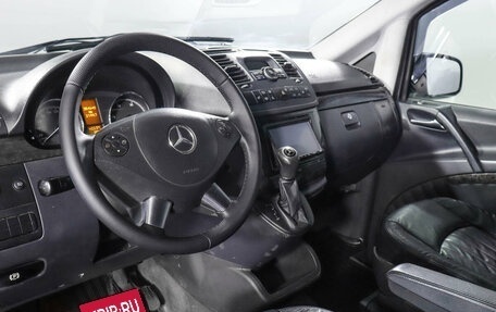 Mercedes-Benz Viano, 2011 год, 2 050 000 рублей, 14 фотография