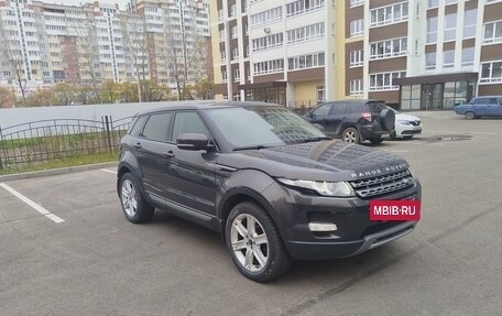 Land Rover Range Rover Evoque I, 2013 год, 2 100 000 рублей, 16 фотография