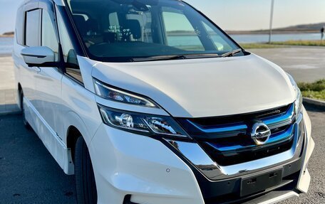 Nissan Serena IV, 2018 год, 2 200 000 рублей, 2 фотография