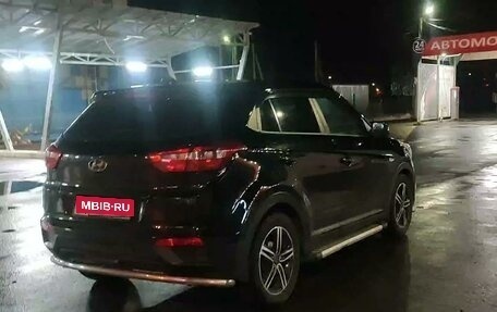 Hyundai Creta I рестайлинг, 2018 год, 1 900 000 рублей, 6 фотография