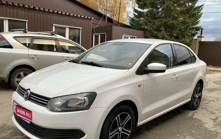 Volkswagen Polo VI (EU Market), 2013 год, 860 000 рублей, 1 фотография