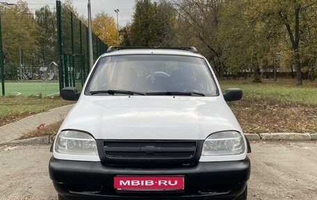 Chevrolet Niva I рестайлинг, 2005 год, 250 000 рублей, 1 фотография