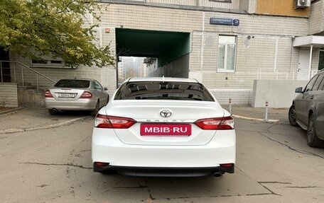 Toyota Camry, 2020 год, 3 350 000 рублей, 4 фотография