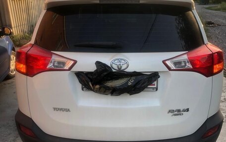 Toyota RAV4, 2013 год, 2 500 000 рублей, 2 фотография