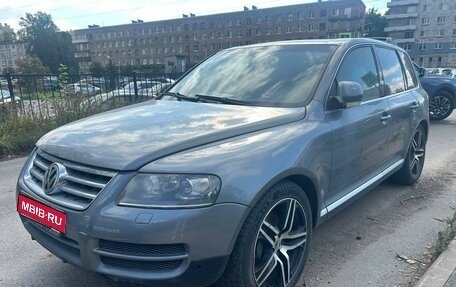 Volkswagen Touareg III, 2006 год, 700 000 рублей, 1 фотография