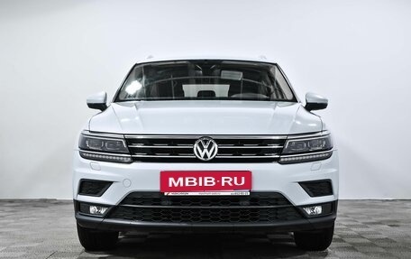 Volkswagen Tiguan II, 2019 год, 2 810 000 рублей, 3 фотография