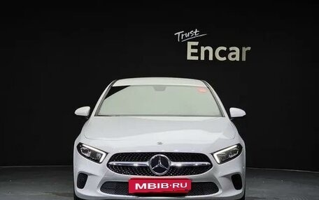 Mercedes-Benz A-Класс, 2021 год, 3 670 000 рублей, 4 фотография