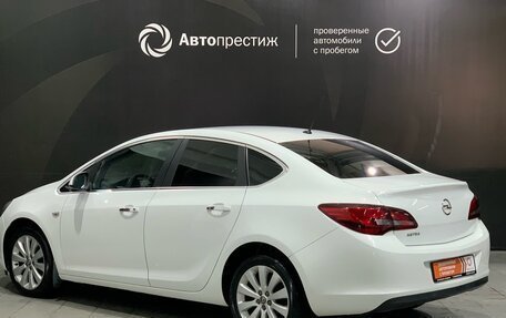 Opel Astra J, 2013 год, 910 000 рублей, 8 фотография