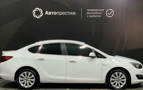 Opel Astra J, 2013 год, 910 000 рублей, 5 фотография