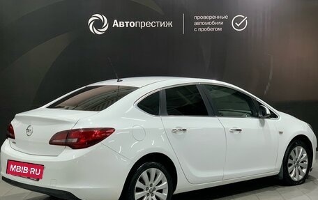 Opel Astra J, 2013 год, 910 000 рублей, 6 фотография