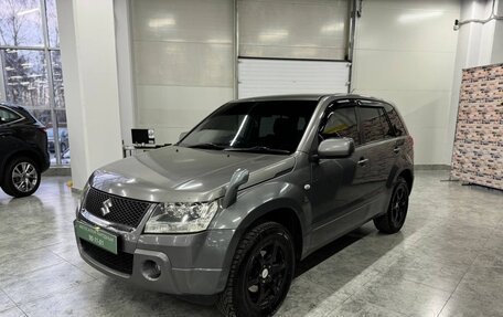 Suzuki Escudo III, 2005 год, 899 000 рублей, 2 фотография