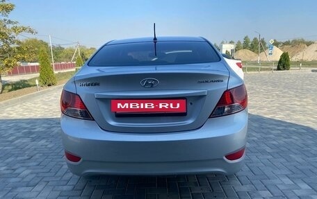 Hyundai Solaris II рестайлинг, 2011 год, 1 025 000 рублей, 6 фотография