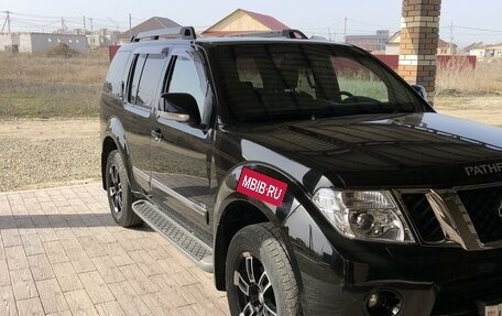 Nissan Pathfinder, 2012 год, 2 300 000 рублей, 17 фотография