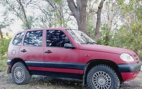 Chevrolet Niva I рестайлинг, 2003 год, 380 000 рублей, 5 фотография