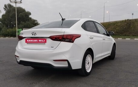 Hyundai Solaris II рестайлинг, 2019 год, 1 230 000 рублей, 5 фотография