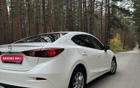 Mazda 3, 2018 год, 1 750 000 рублей, 4 фотография