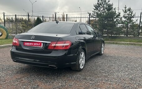 Mercedes-Benz E-Класс, 2011 год, 1 890 000 рублей, 10 фотография