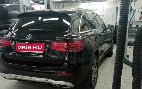 Mercedes-Benz GLC, 2020 год, 4 500 000 рублей, 3 фотография