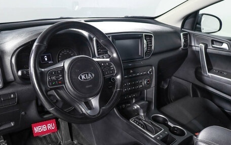 KIA Sportage IV рестайлинг, 2018 год, 2 030 000 рублей, 14 фотография