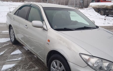 Toyota Camry V40, 2005 год, 720 000 рублей, 2 фотография