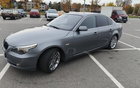 BMW 5 серия, 2009 год, 1 300 000 рублей, 9 фотография