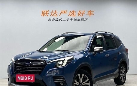 Subaru Forester, 2022 год, 3 900 000 рублей, 2 фотография