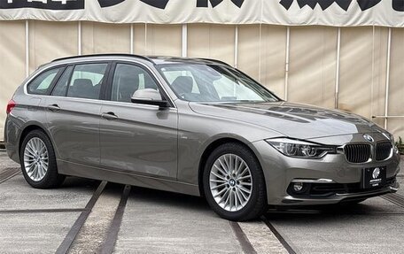 BMW 3 серия, 2017 год, 1 550 000 рублей, 3 фотография