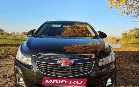 Chevrolet Cruze II, 2013 год, 870 000 рублей, 10 фотография