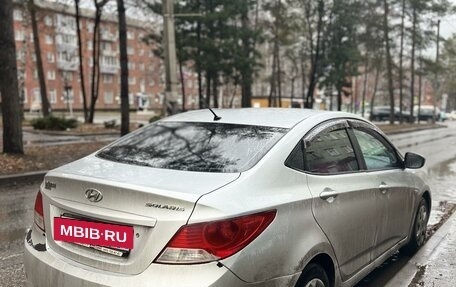 Hyundai Solaris II рестайлинг, 2013 год, 750 000 рублей, 4 фотография