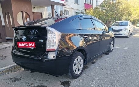 Toyota Prius, 2010 год, 930 000 рублей, 3 фотография